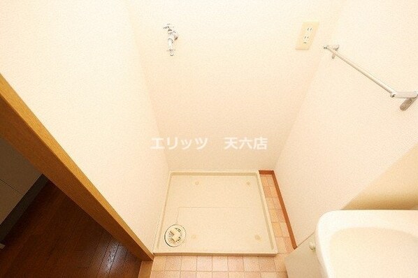 デセンシアISHIFUNEの物件内観写真